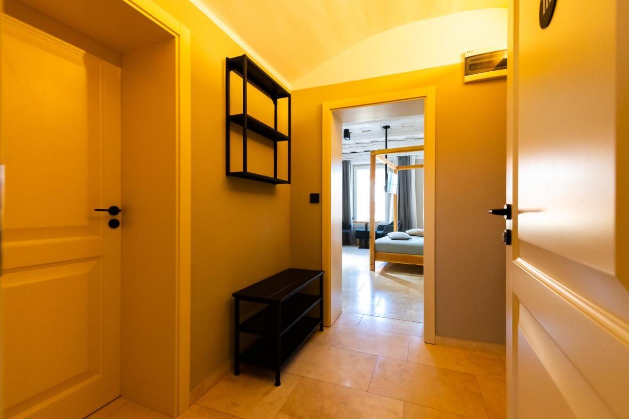 Hotel Desatero Mikulov Bagian luar foto