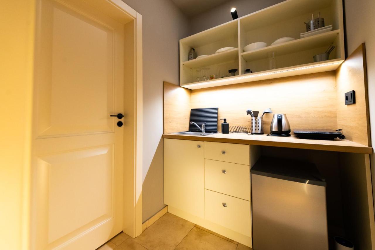 Hotel Desatero Mikulov Bagian luar foto